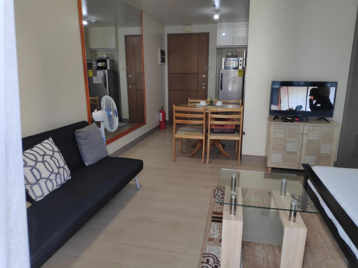 Palm Tree Condos Near Mnl Airport Terminal 3 By Elr مانيلا المظهر الخارجي الصورة