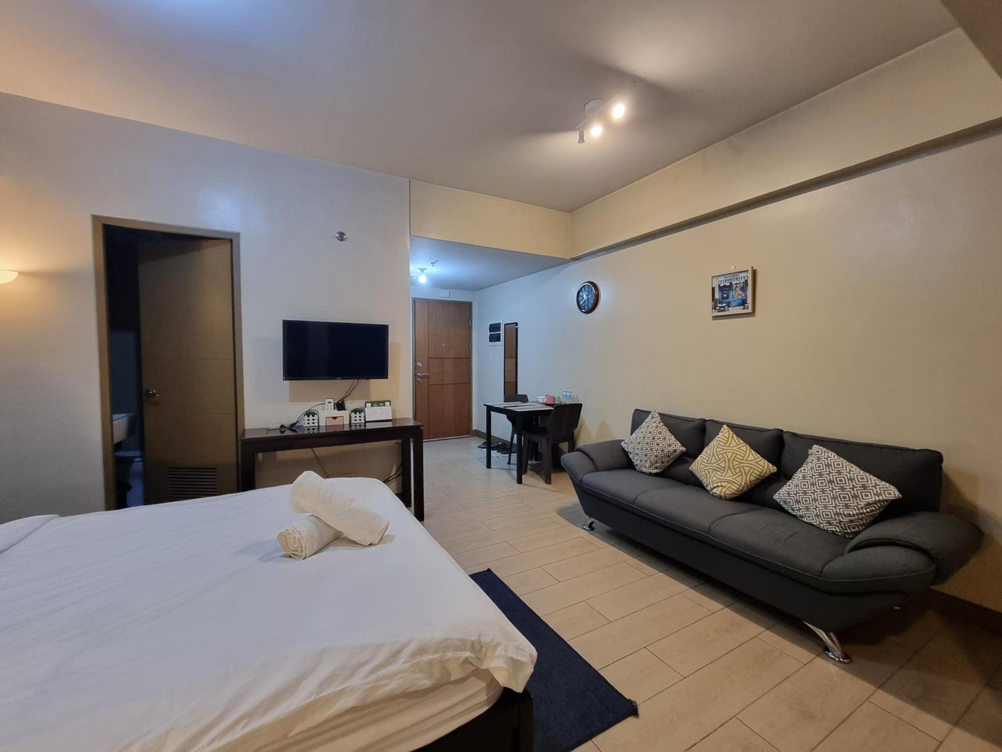 Palm Tree Condos Near Mnl Airport Terminal 3 By Elr مانيلا المظهر الخارجي الصورة