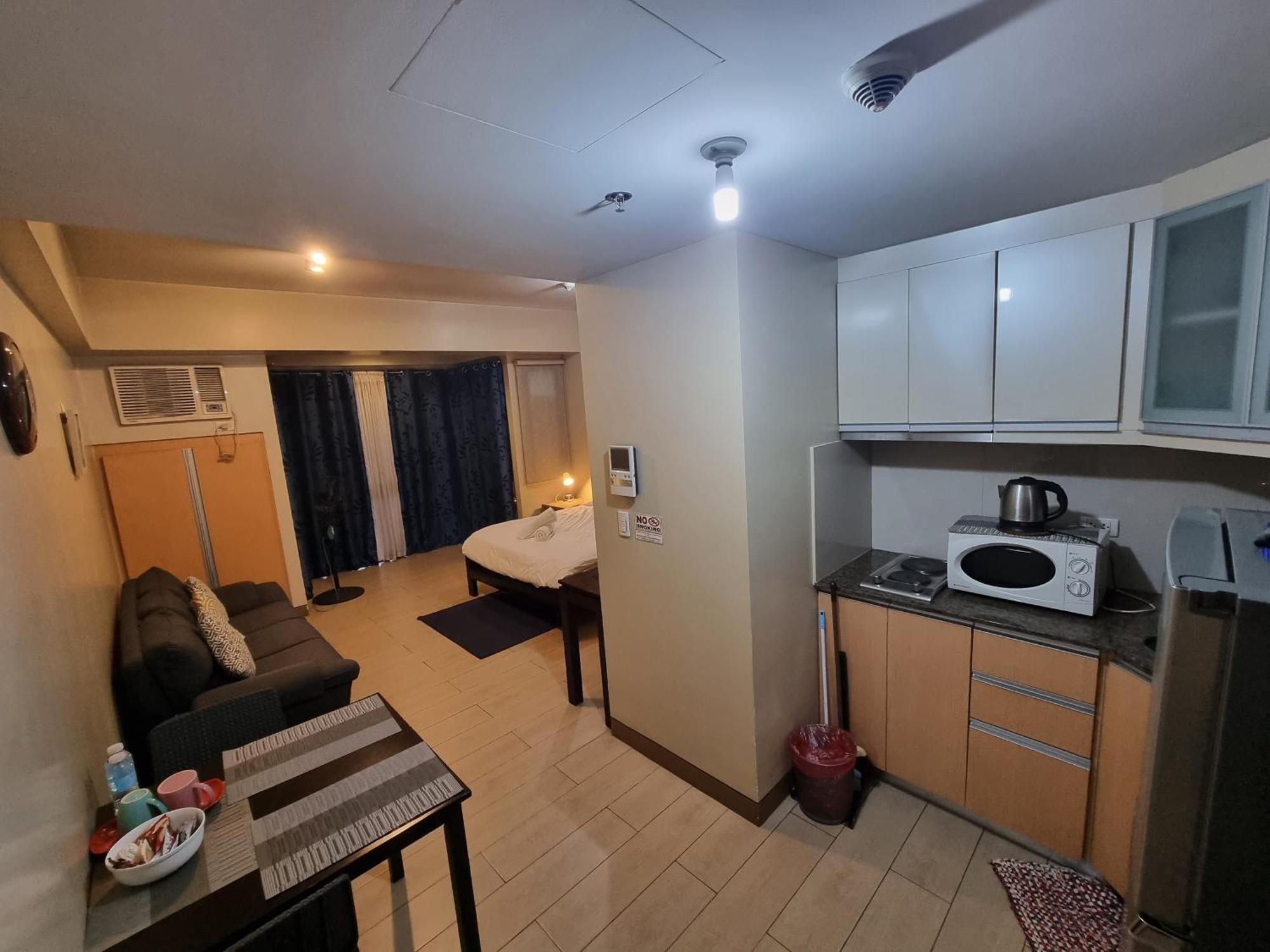 Palm Tree Condos Near Mnl Airport Terminal 3 By Elr مانيلا المظهر الخارجي الصورة