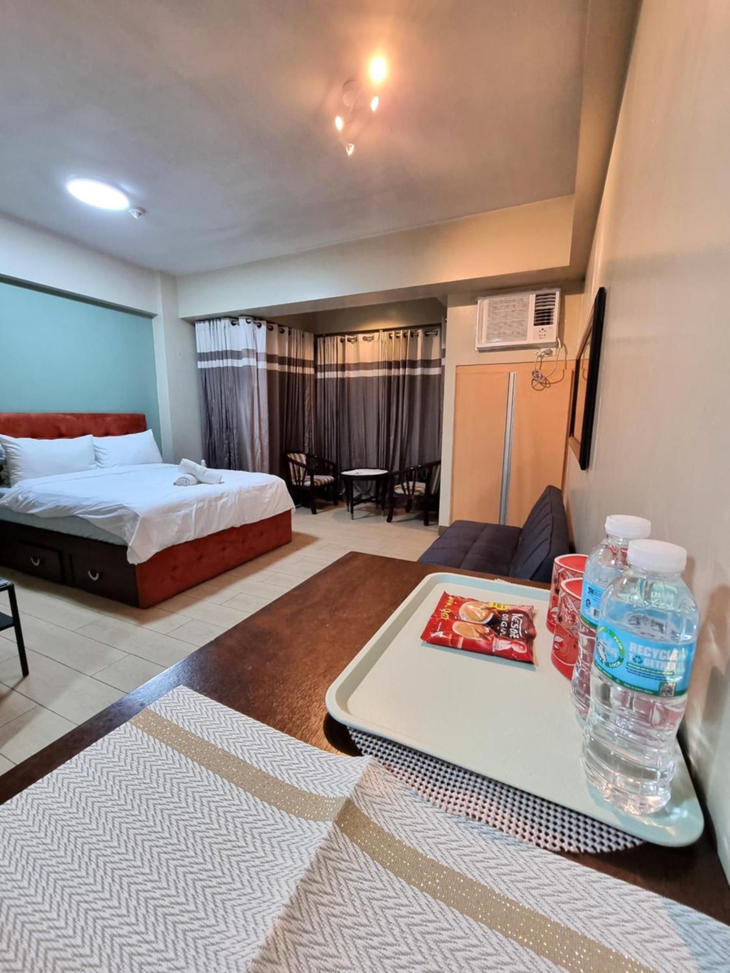Palm Tree Condos Near Mnl Airport Terminal 3 By Elr مانيلا المظهر الخارجي الصورة